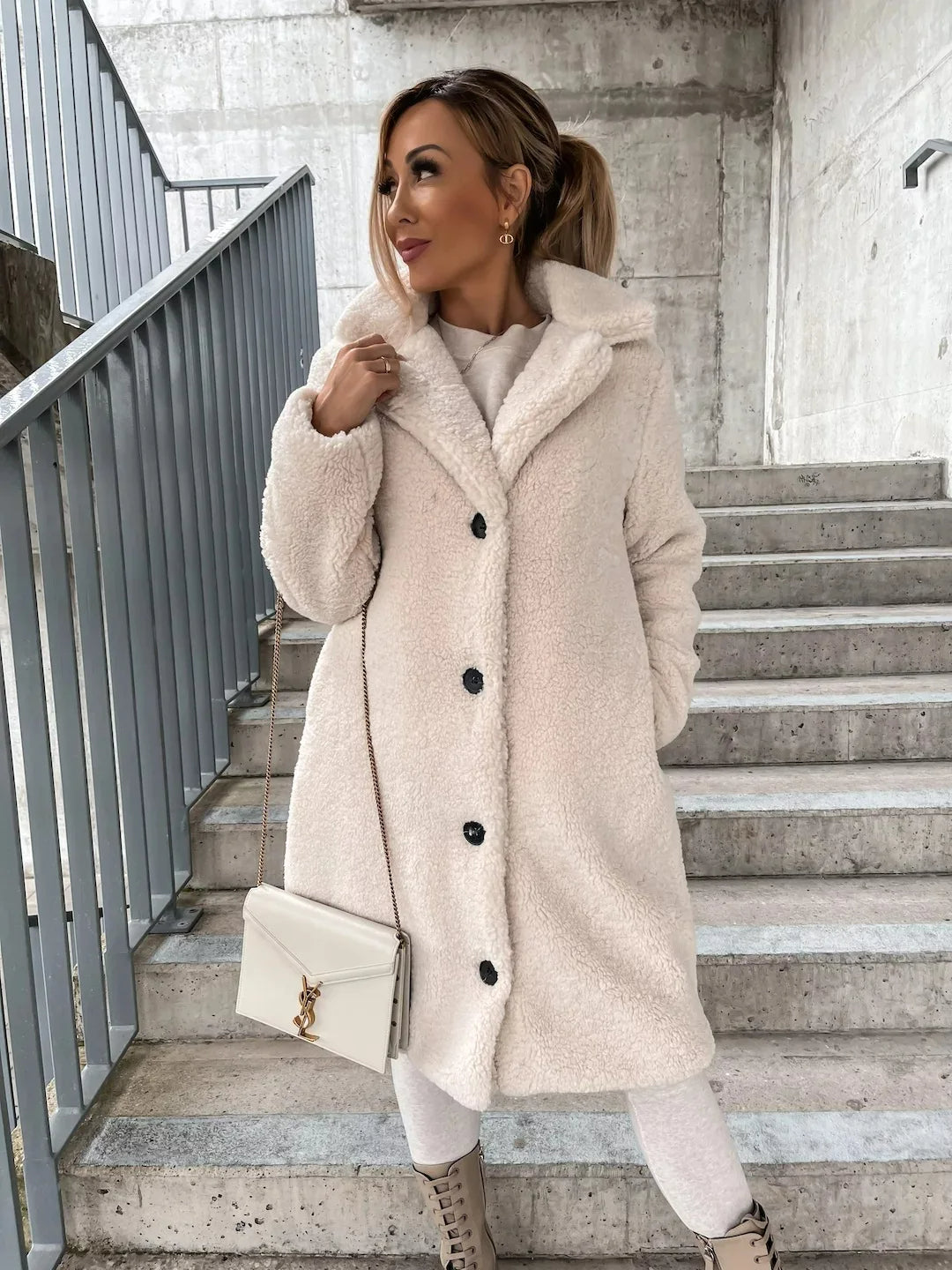 Emma - Manteau Trench en Velours Doux pour Toutes les Occasions