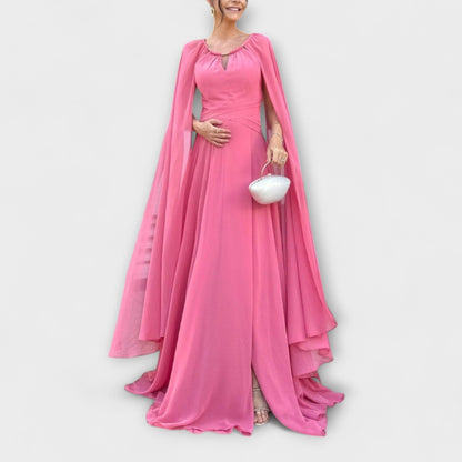 Robe Maxi Chic avec Manches en Cape et Fente Haute