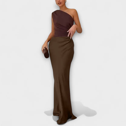 Robe de bal plissée chic à une épaule pour les occasions spéciales