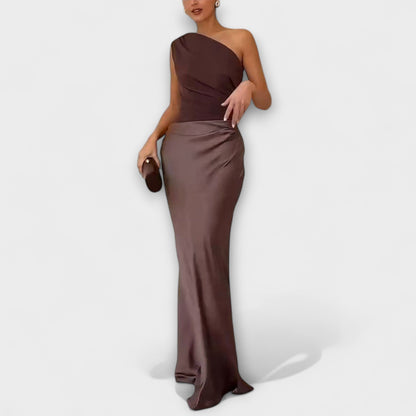 Robe de bal plissée chic à une épaule pour les occasions spéciales