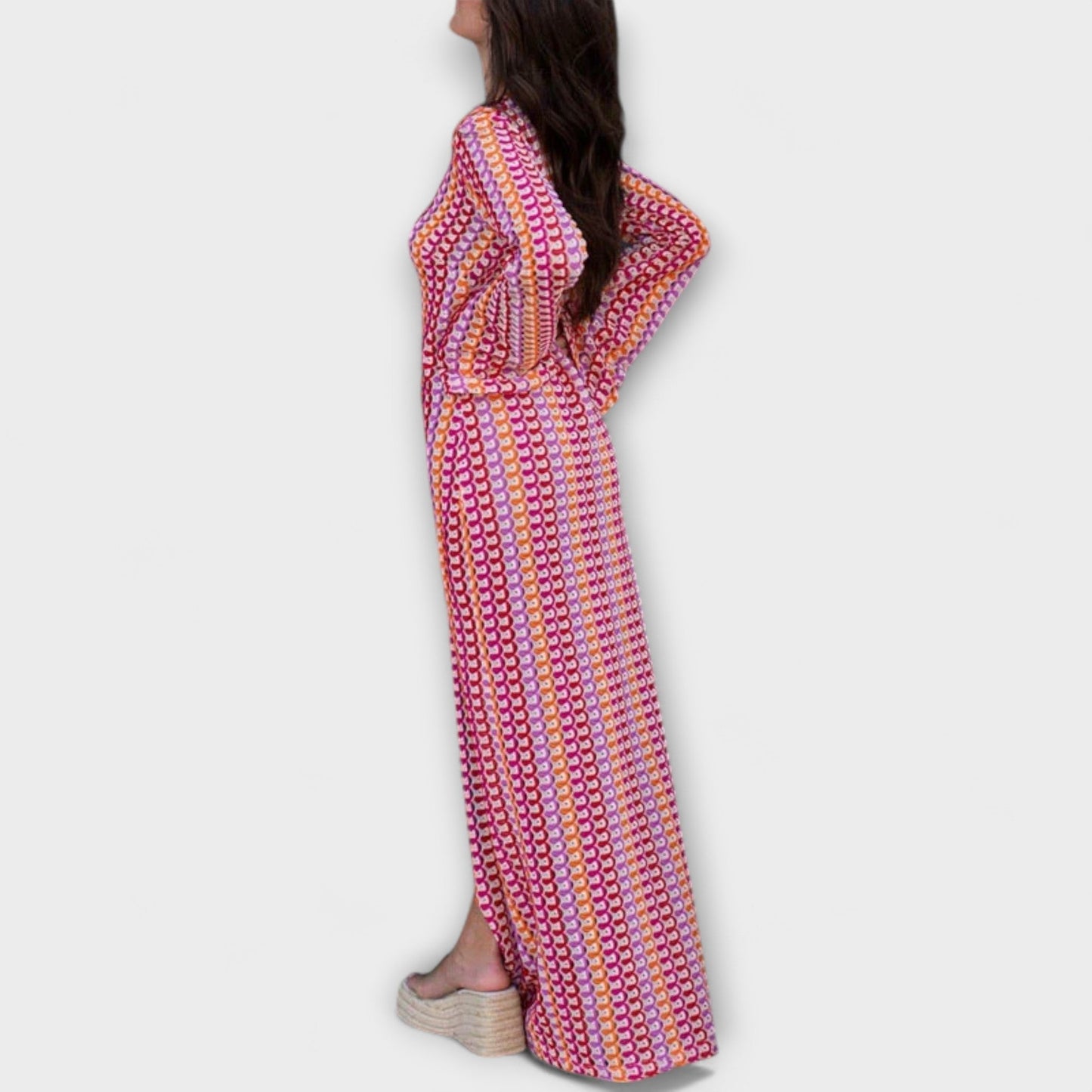 Robe Maxi V-Neck Elina pour les Escapades d'Été