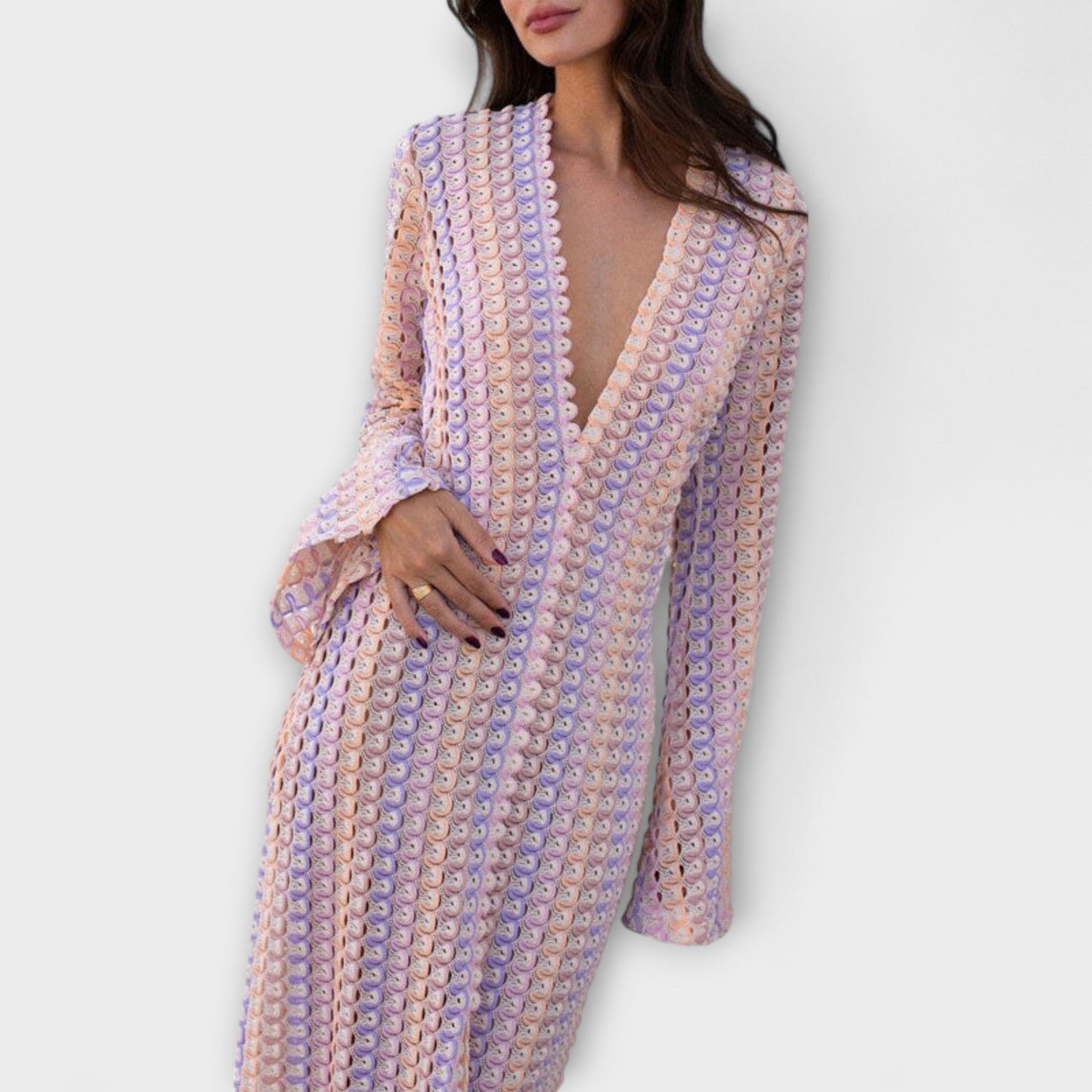Robe Maxi V-Neck Elina pour les Escapades d'Été