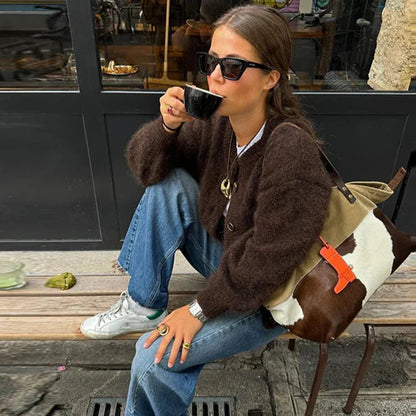 Cardigan Chic à Boutons pour Chaque Occasion