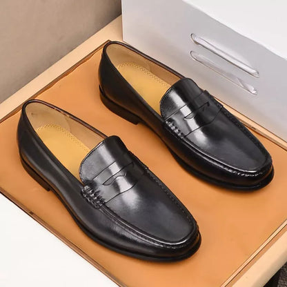 Mocassins Chic en Cuir Vegan à Enfiler pour le Travail et les Événements