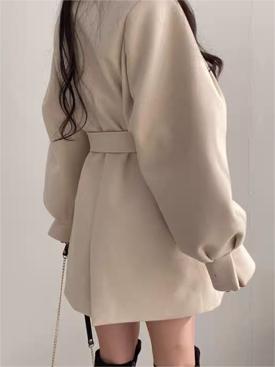 Manteau Chic à Manches Bouffantes et Ceinture pour Toutes Occasions