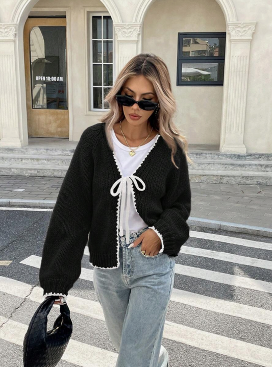 Cardigan Tricoté Court Chic pour un Port Quotidien