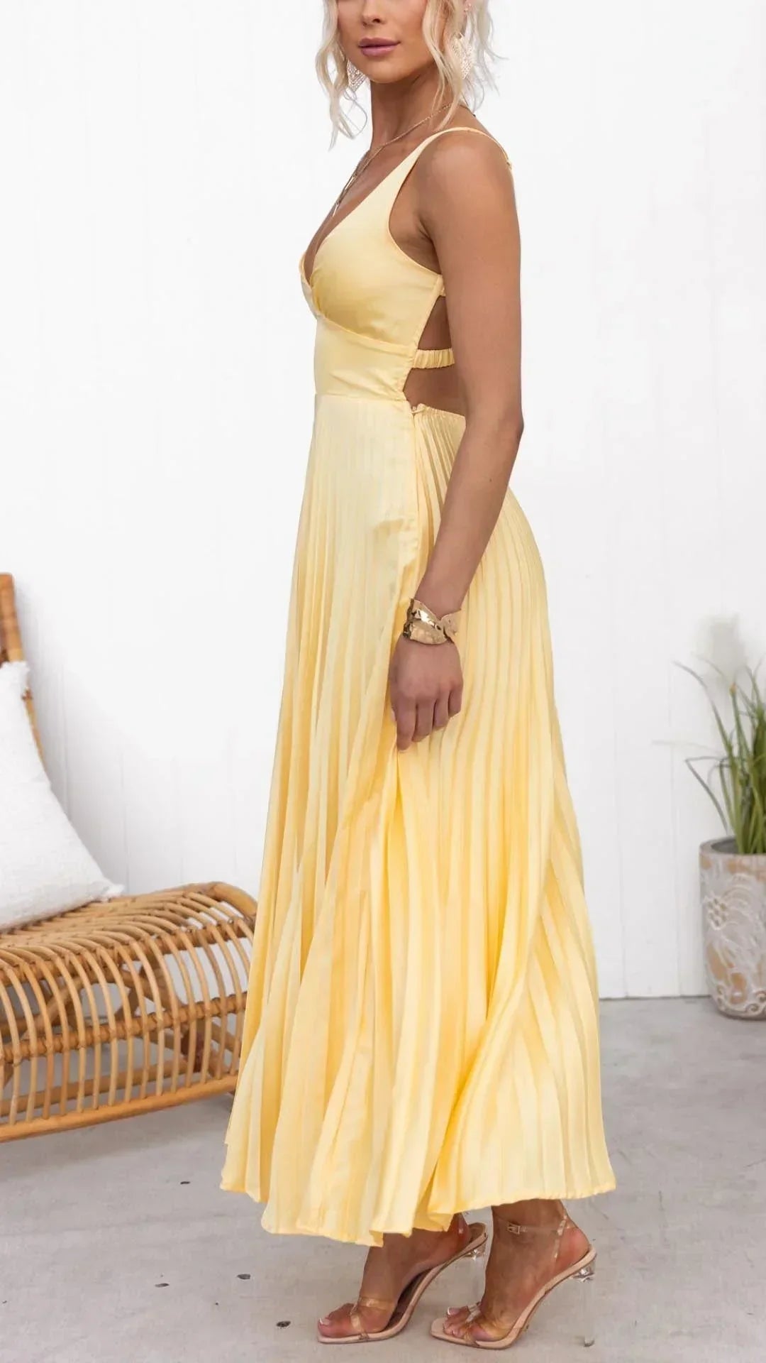 Robe Maxi Plissée Jaune à Col V pour Occasions Spéciales