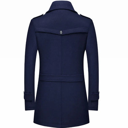 Manteau long de style militaire pour toutes les occasions
